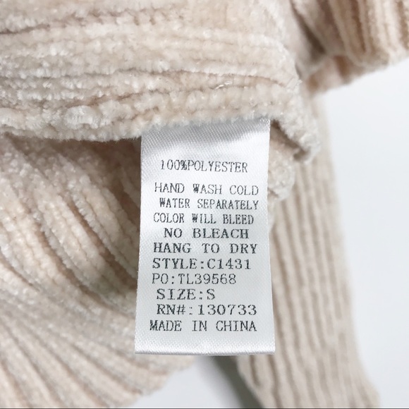 Umgee Chenille Lace Up Drawstring Sweater Cream S - Picture 9 of 10